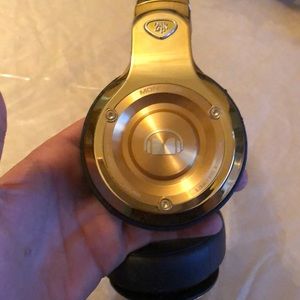 Monster 24K beats